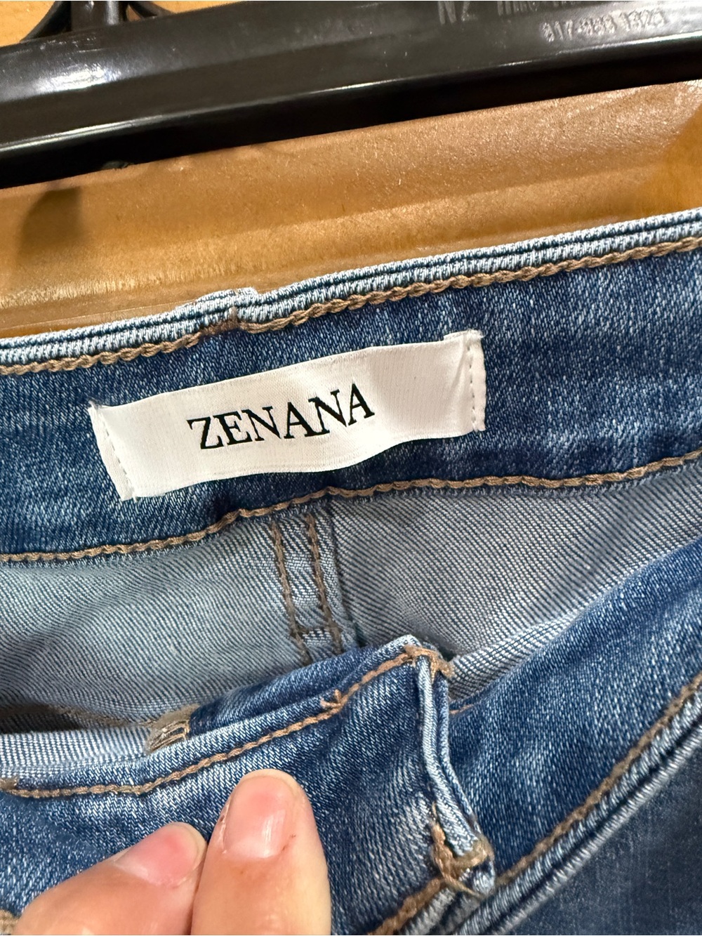 Zenana Outfitters Light Blue Wide-Leg Cropped Jeans - Picture 2 of 7